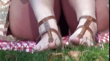 02 سایت های فیلمهای سکسی feet under