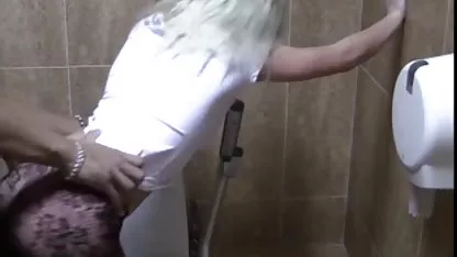 ویبراتور سایت گروه سکسی به ارگاسم و دختر ایرانی!